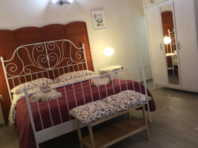 Отель Nikuzza Apartment  Сиракуза